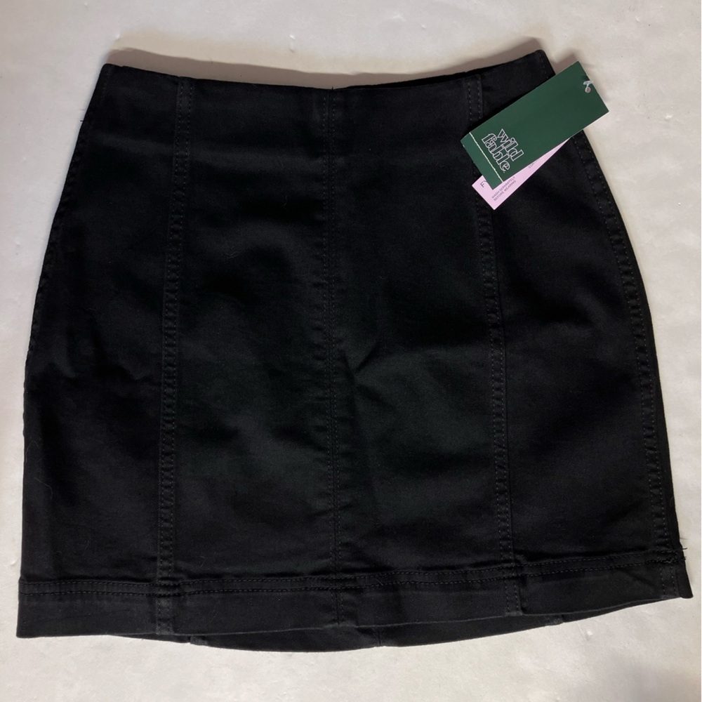 Women’s Wild Fable Black Mini Skirt, Size 00, Topstitched, NWT